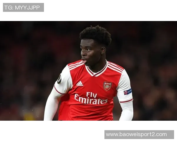 华子称麦丹休赛期进步显著参与进攻将极大提升球队表现